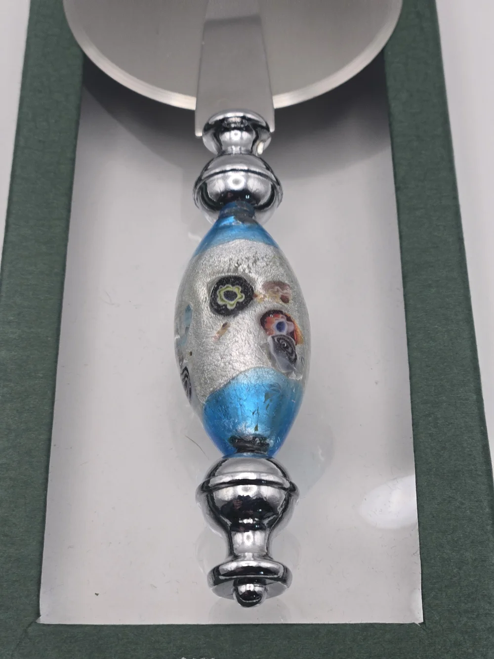 Decorative Blue Ceramic Handle Pizza Cutter